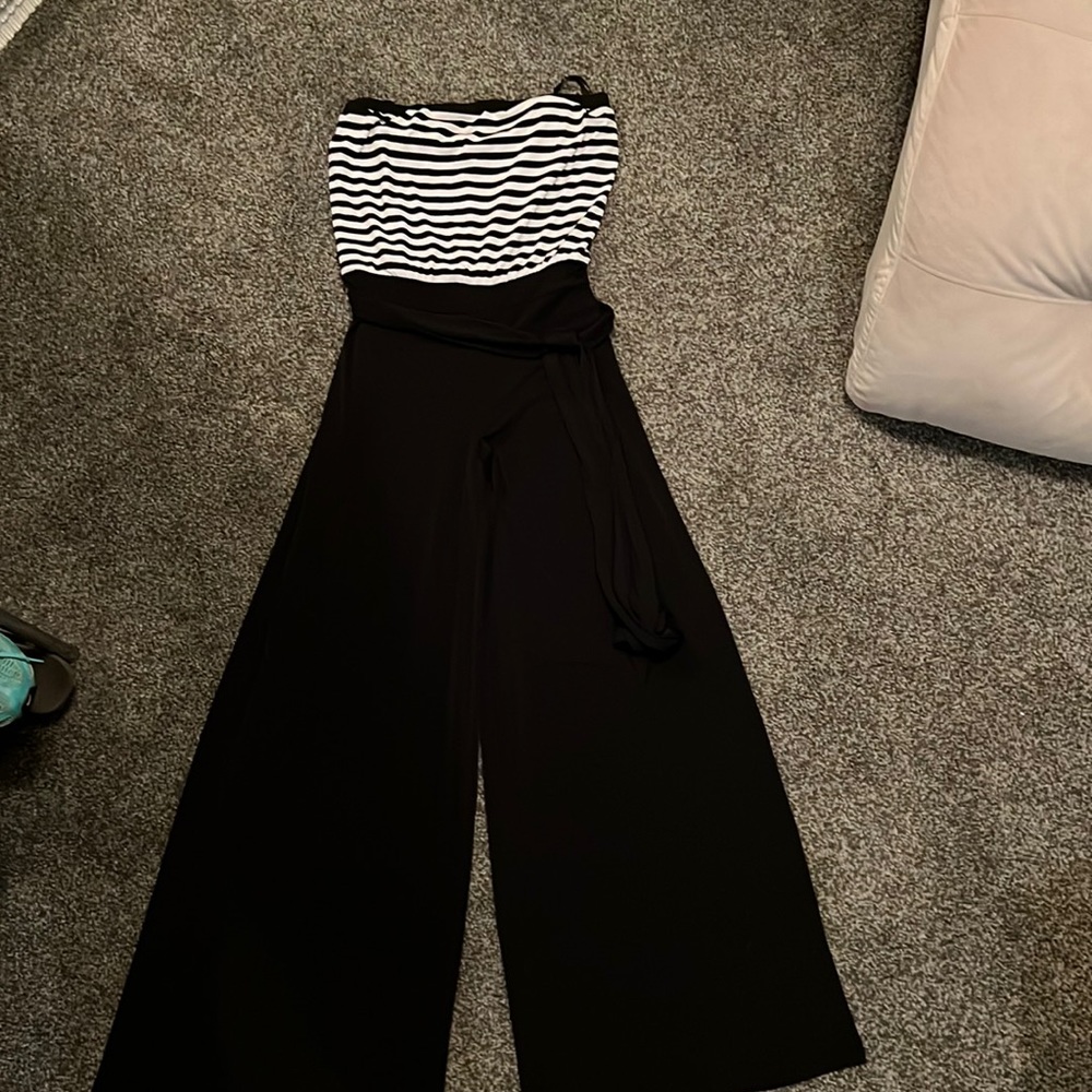 Gorgeous strapless wide leg jumpsuit